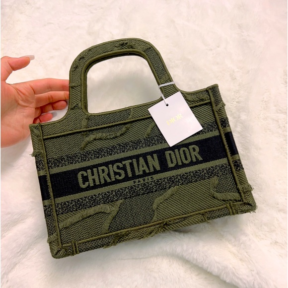 dior book tote mi canvas - Picture 1 of 5